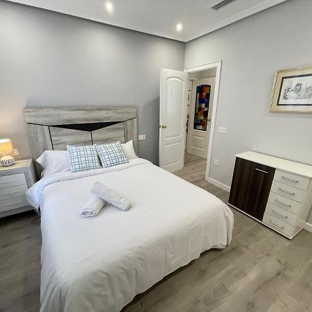 Brocense Centro 2 Habitaciones سلامنكا المظهر الخارجي الصورة
