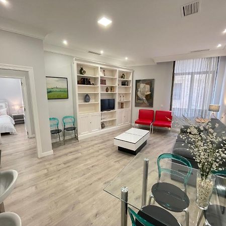 Brocense Centro 2 Habitaciones سلامنكا المظهر الخارجي الصورة
