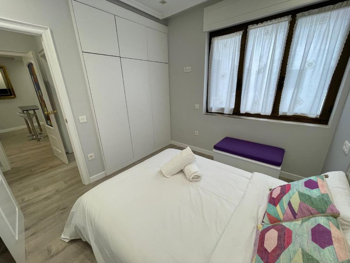 Brocense Centro 2 Habitaciones سلامنكا المظهر الخارجي الصورة
