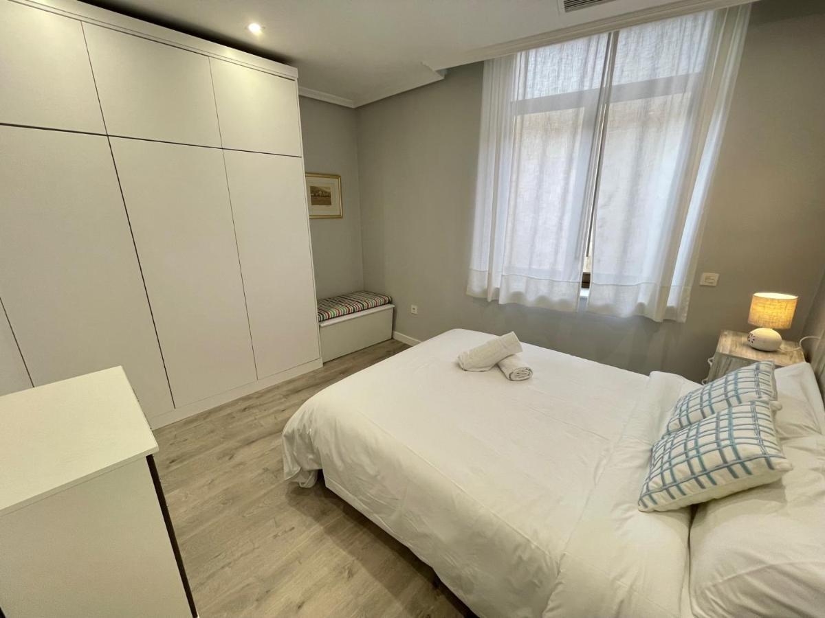 Brocense Centro 2 Habitaciones سلامنكا المظهر الخارجي الصورة