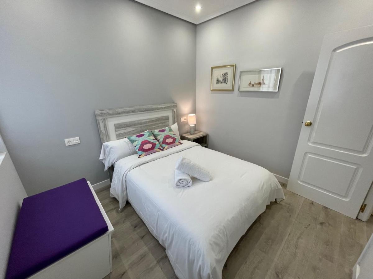 Brocense Centro 2 Habitaciones سلامنكا المظهر الخارجي الصورة